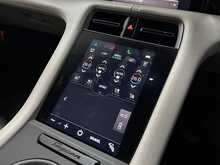 Porsche Taycan Performance Plus Turbo S 