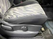 Toyota Prado 3.0 TD RX 