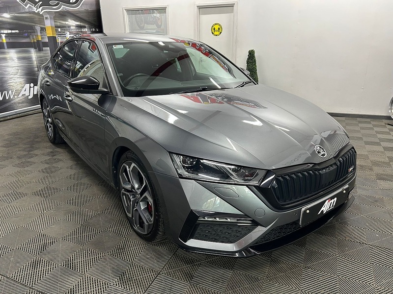 Skoda 2.0 TDI vRS Hatchback 5dr Diesel DSG Euro 6 (s/s) (200 ps)
