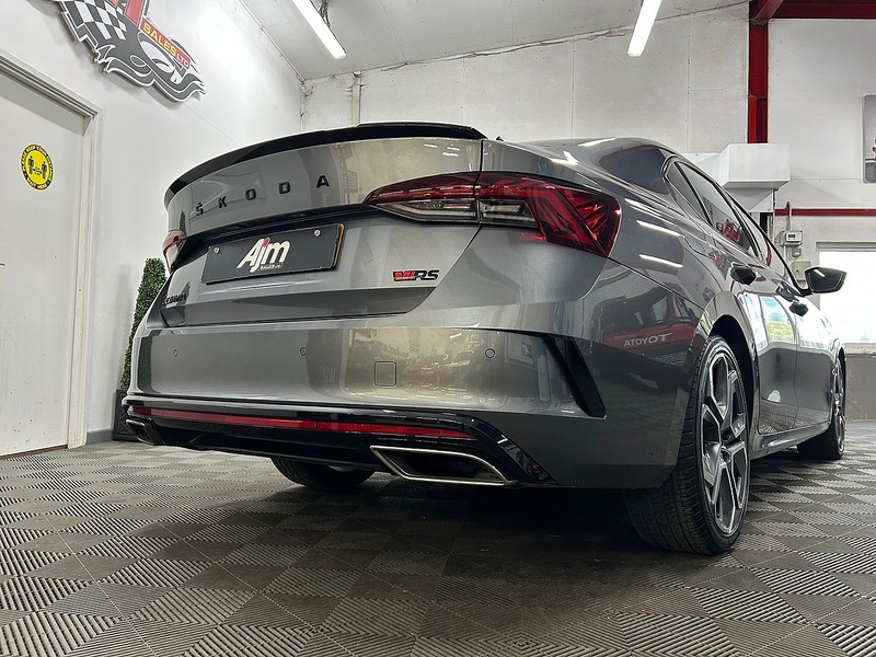 Skoda 2.0 TDI vRS Hatchback 5dr Diesel DSG Euro 6 (s/s) (200 ps)