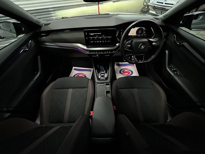 Skoda 2.0 TDI vRS Hatchback 5dr Diesel DSG Euro 6 (s/s) (200 ps)