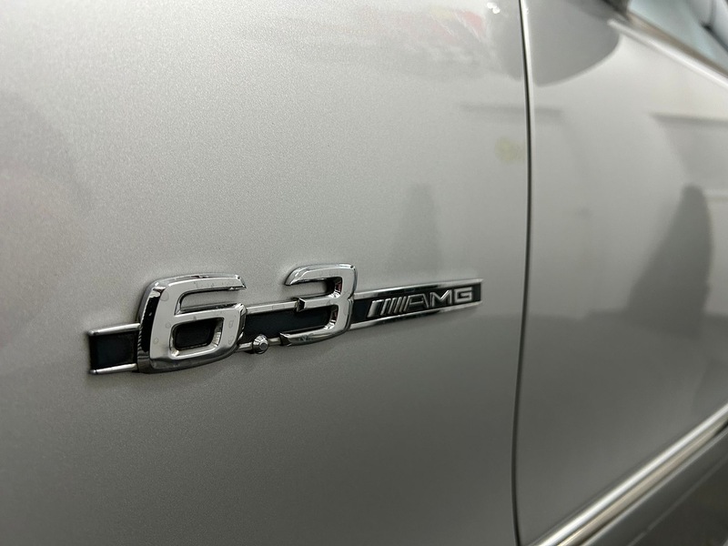 Mercedes-Benz  Saloon 0.0 Petrol
