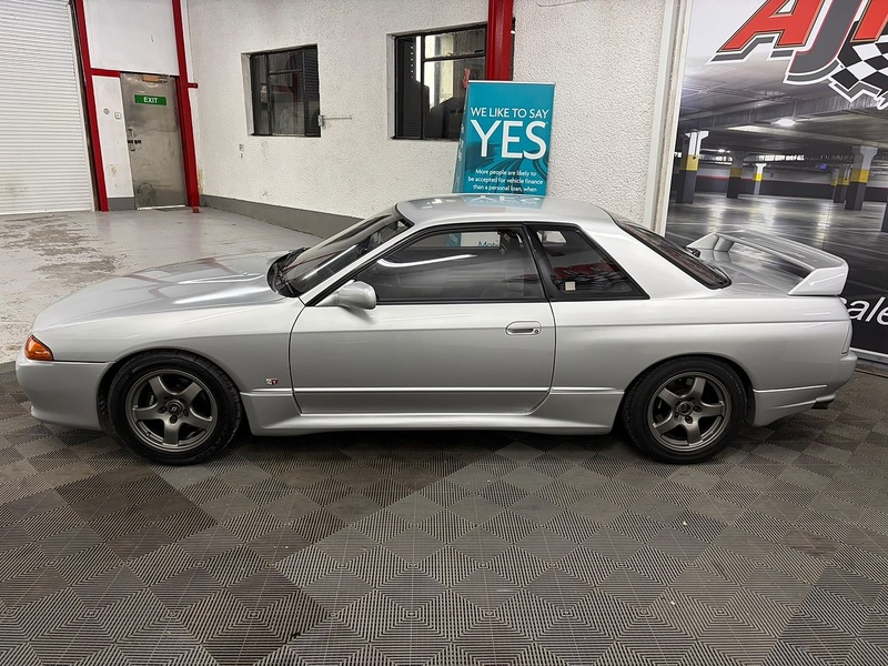 Nissan R32 GTST Coupe 2.6 Manual Petrol