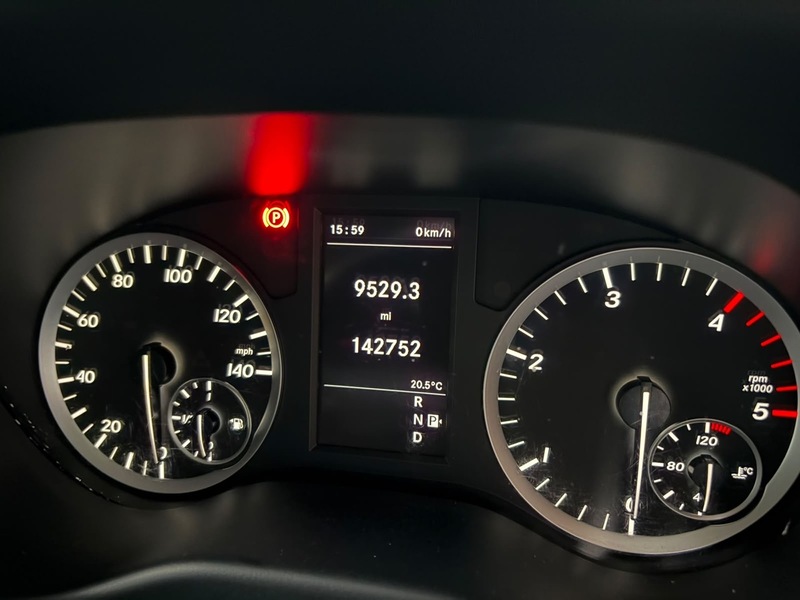 Mercedes-Benz 2.1 116 CDI BlueTEC Crew Van Double Cab 5dr Diesel Manual RWD L3 Euro 6 (s/s) (XLWB) (163 ps)