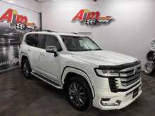 Toyota Land Cruiser 𝟯𝟬𝟬 𝗦𝗲𝗿𝗶𝗲𝘀 𝗫𝗭 𝟯.𝟯 𝘃𝟲 𝗗𝟰𝗗 