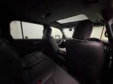Toyota Land Cruiser 𝟯𝟬𝟬 𝗦𝗲𝗿𝗶𝗲𝘀 𝗫𝗭 𝟯.𝟯 𝘃𝟲 𝗗𝟰𝗗 