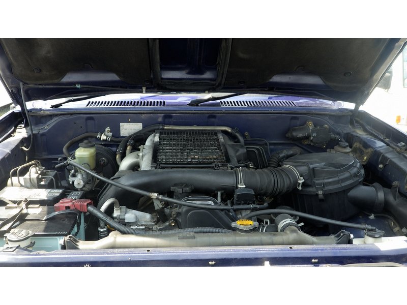 Toyota Prado SUV 3.0 Manual Diesel