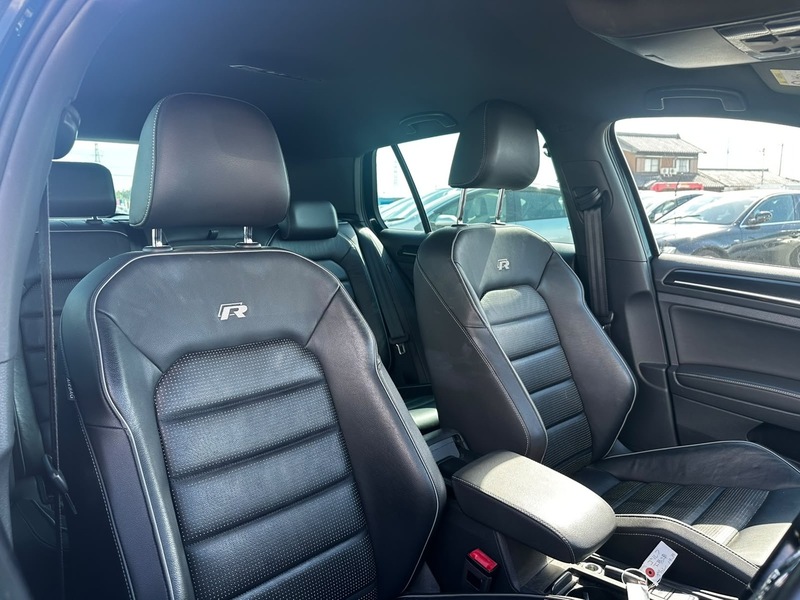 Volkswagen R Dsg Hatchback 2.0 Semi Auto Petrol