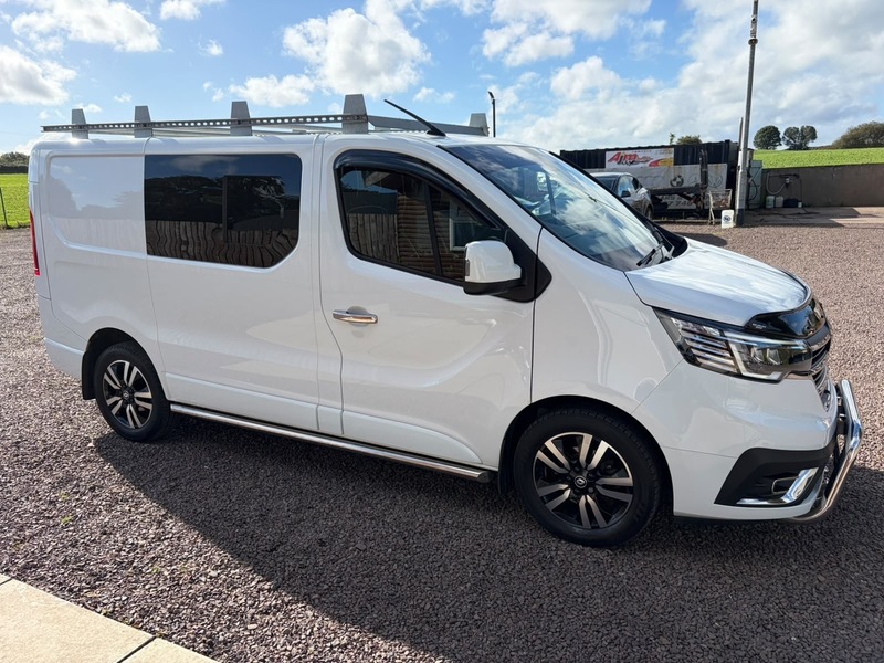 Renault 2.0 dCi Blue SL28 Sport Panel Van 5dr Diesel Manual L1 H1 Euro 6 (s/s) (130 ps)