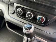 Renault Trafic dCi Blue SL28 Sport 
