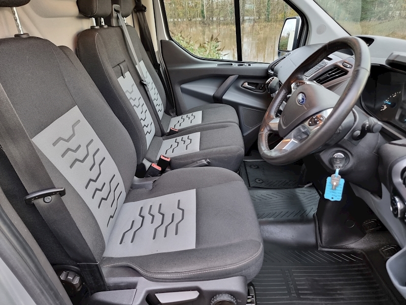 Ford Transit Custom TDCi 290 Limited - U7316