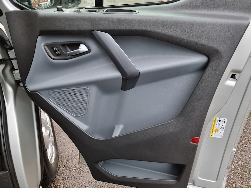 Ford Transit Custom TDCi 290 Limited - U7316