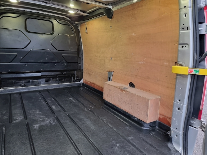 Ford Transit Custom TDCi 290 Limited - U7316