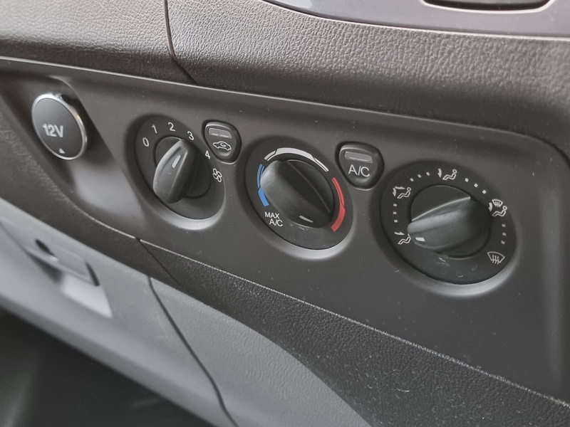 Ford Transit Custom TDCi 290 Limited - U7316