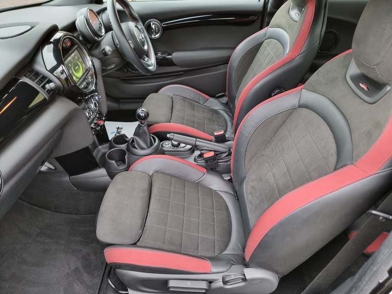 MINI Hatch One 1499 GT - U7320