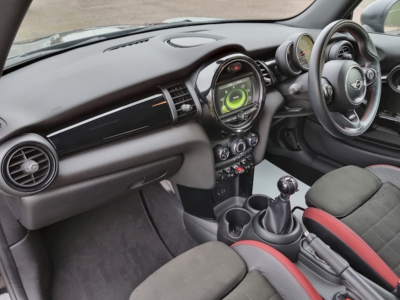 MINI Hatch One 1499 GT - U7320