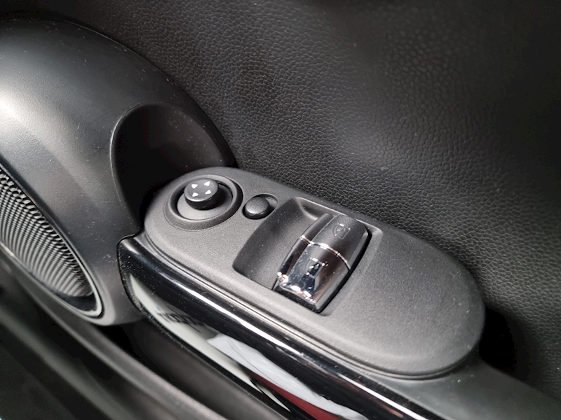 MINI Hatch One 1499 GT - U7320