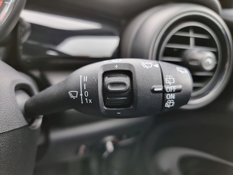 MINI Hatch One 1499 GT - U7320