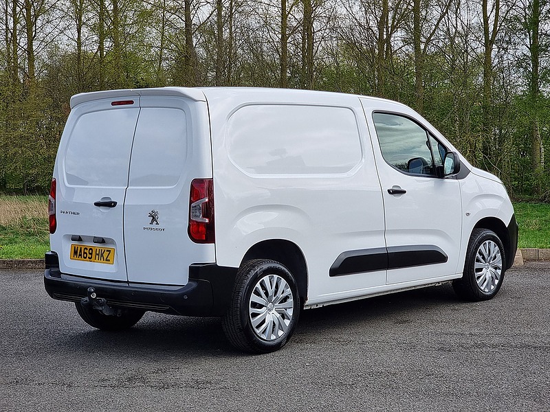 Peugeot Partner BlueHDi 1000 Professional - U7321