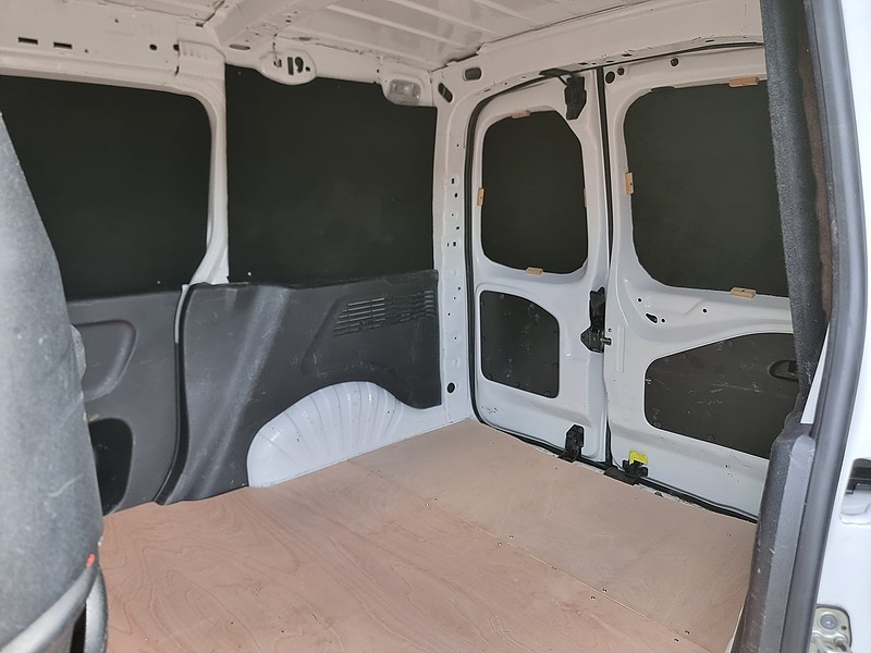 Peugeot Partner BlueHDi 1000 Professional - U7321