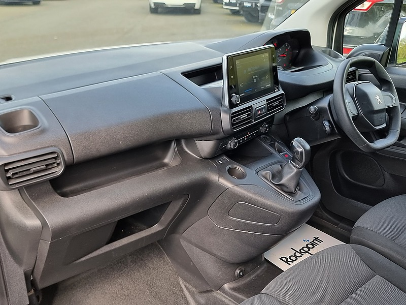 Peugeot Partner BlueHDi 1000 Professional - U7321