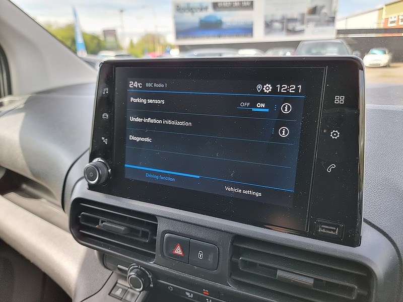 Peugeot Partner BlueHDi 1000 Professional - U7321