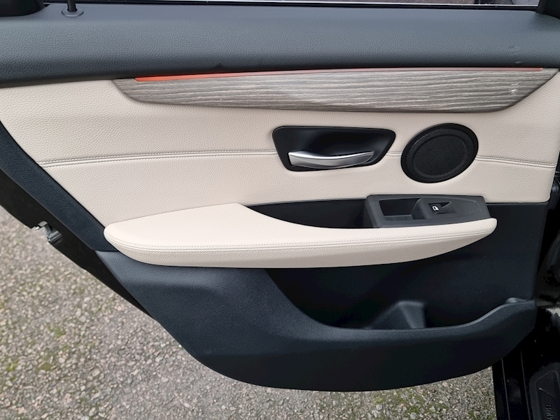 BMW 2 Series Active Tourer 216d Luxury - U7322