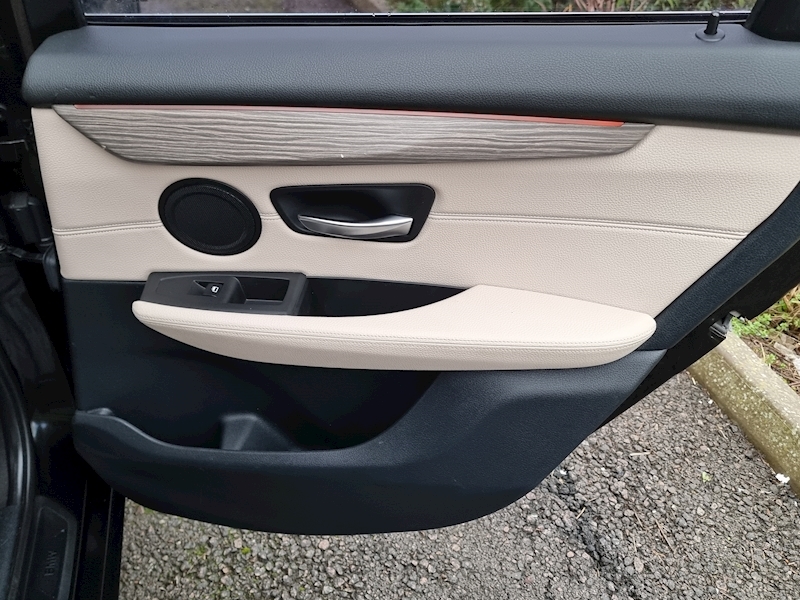 BMW 2 Series Active Tourer 216d Luxury - U7322