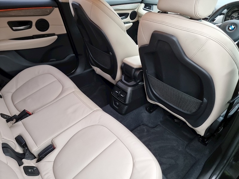 BMW 2 Series Active Tourer 216d Luxury - U7322