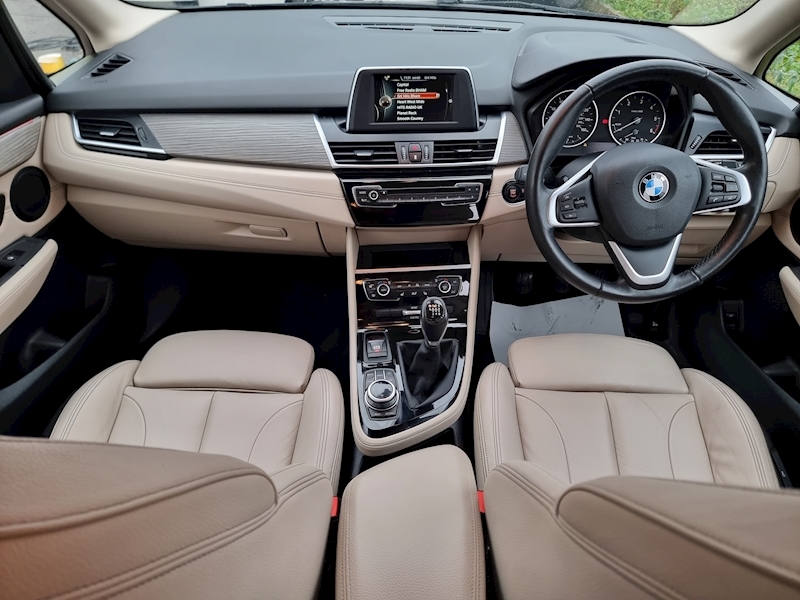 BMW 2 Series Active Tourer 216d Luxury - U7322