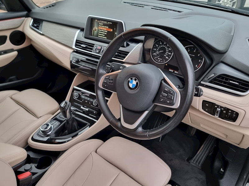 BMW 2 Series Active Tourer 216d Luxury - U7322