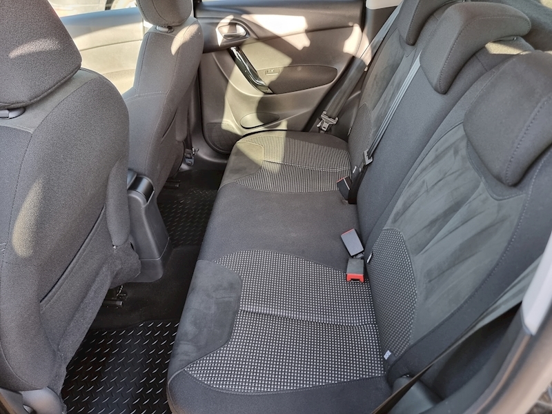 Citroen C3 VTi Exclusive - U7330