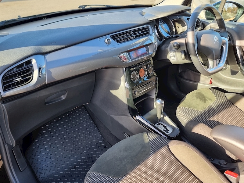 Citroen C3 VTi Exclusive - U7330