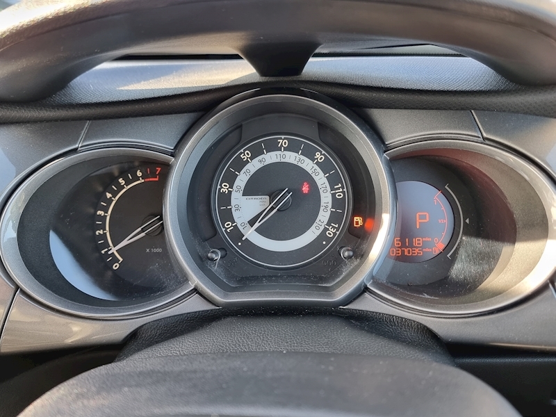 Citroen C3 VTi Exclusive - U7330
