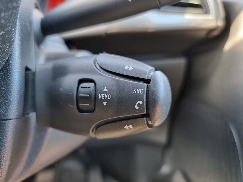 Citroen C3 VTi Exclusive - U7330