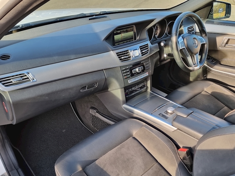 Mercedes-Benz E Class E300dh BlueTEC AMG Sport - U7335