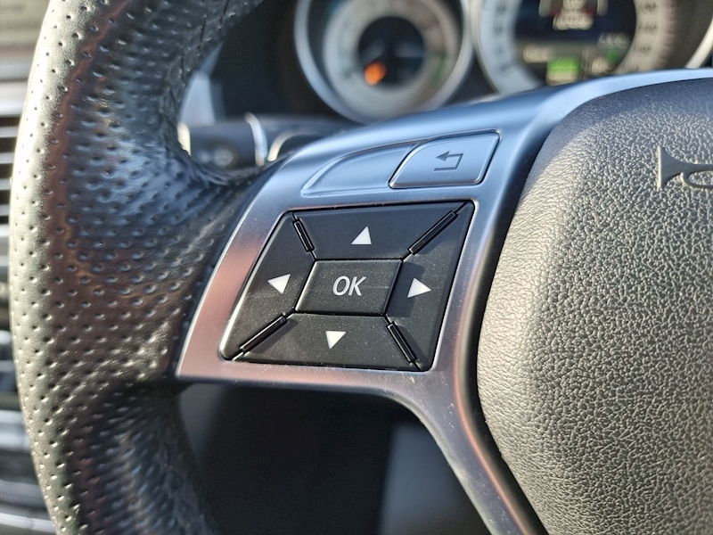 Mercedes-Benz E Class E300dh BlueTEC AMG Sport - U7335