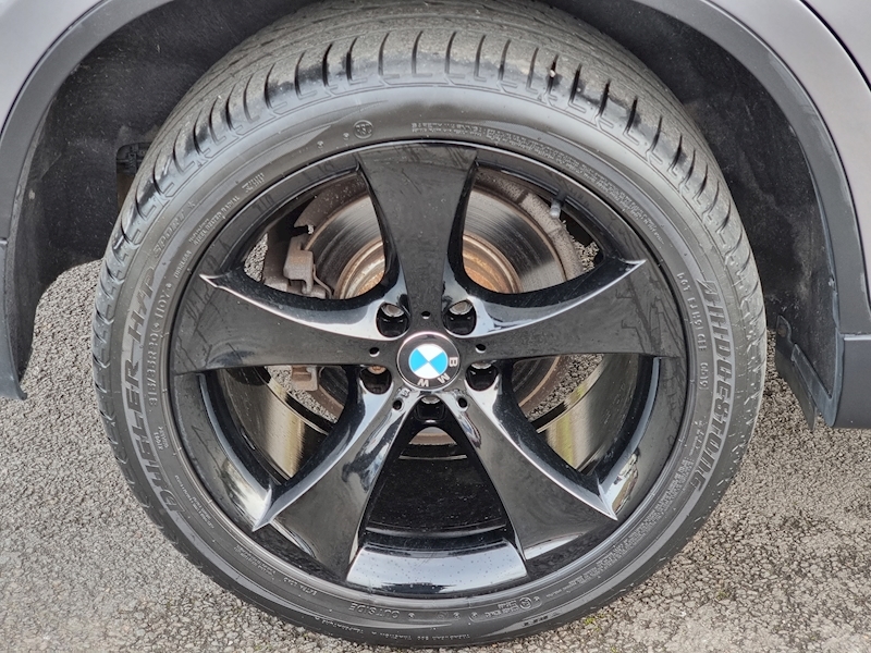 BMW X6 30d - U7342