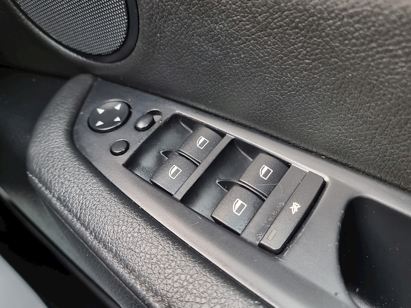BMW X6 30d - U7342