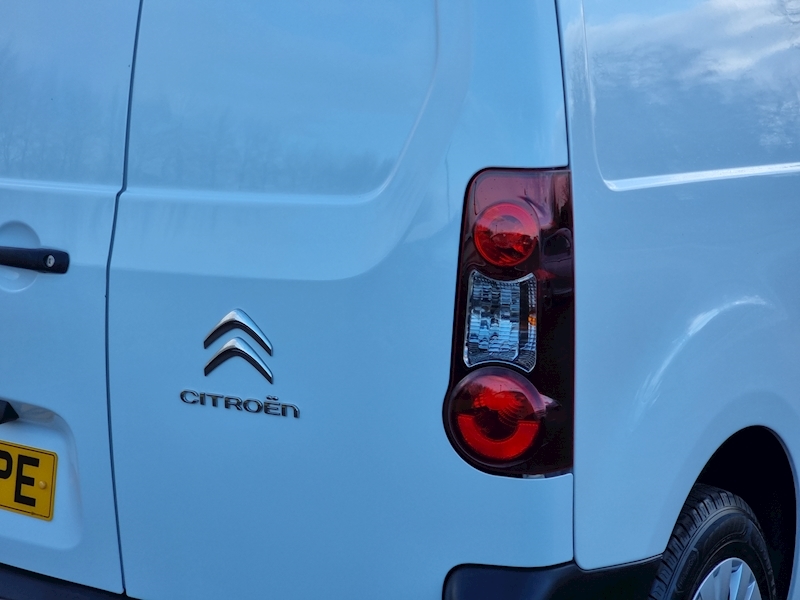 Citroen Berlingo HDi 625 XTR+ - U7343