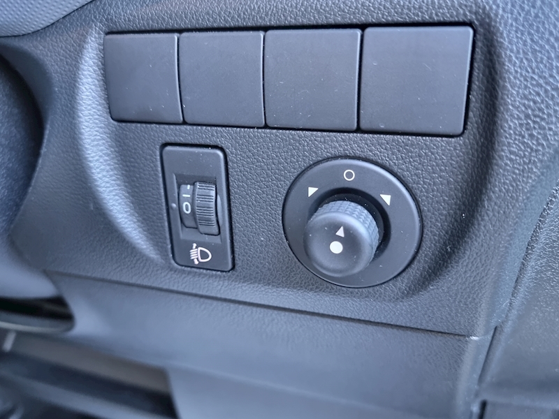 Citroen Berlingo HDi 625 XTR+ - U7343