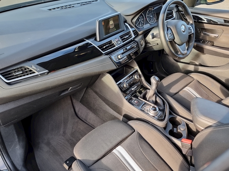 BMW 2 Series Active Tourer 216d Sport - U7344