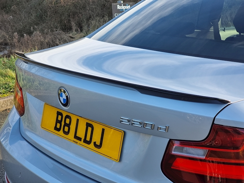 BMW 2 Series 220d SE - U7345