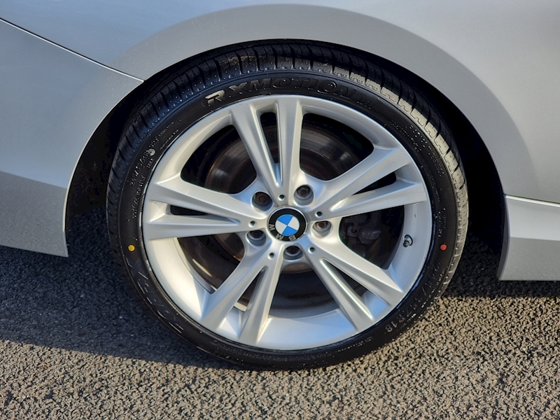 BMW 2 Series 220d SE - U7345