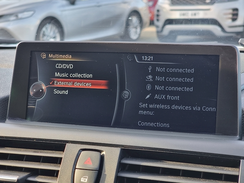 BMW 2 Series 220d SE - U7345