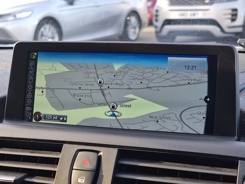 BMW 2 Series 220d SE - U7345