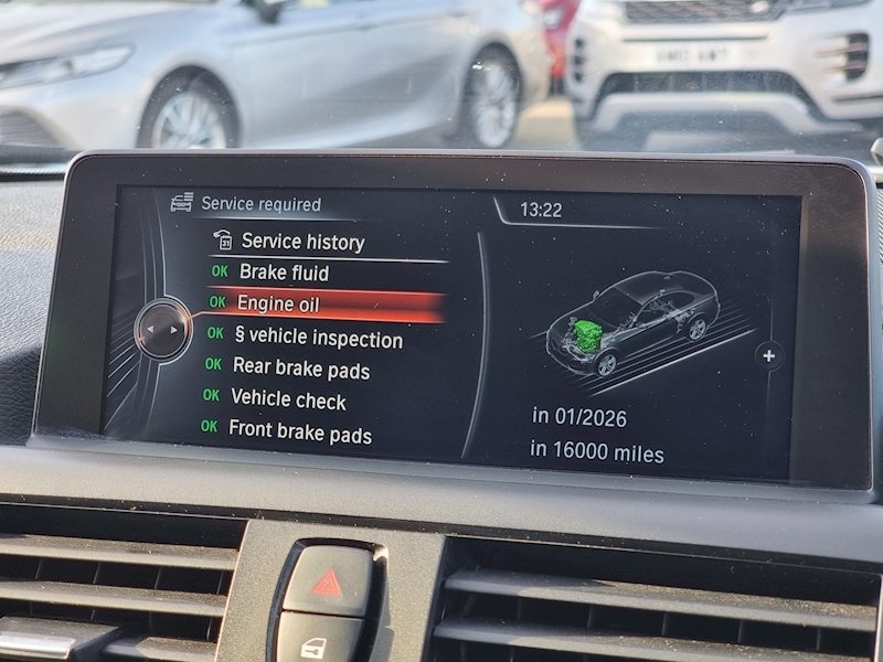 BMW 2 Series 220d SE - U7345