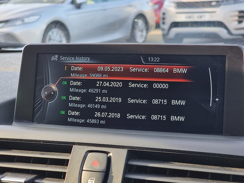 BMW 2 Series 220d SE - U7345