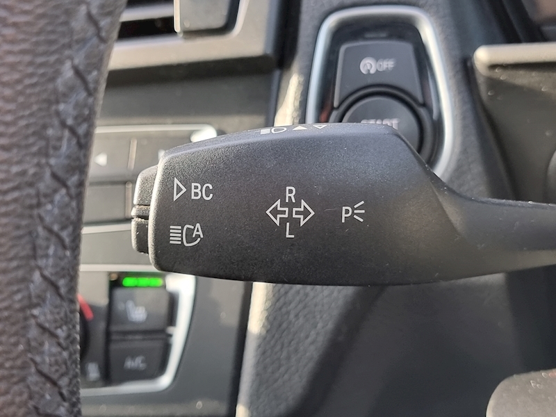 BMW 2 Series 220d SE - U7345