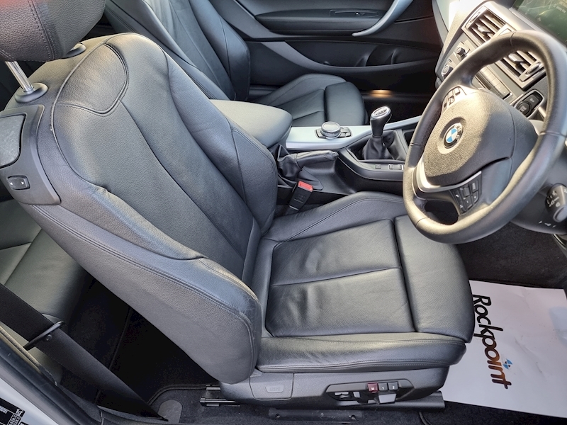 BMW 2 Series 220d SE - U7345